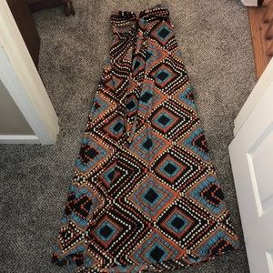 Xhilaration patterned maxi dress w/tags on